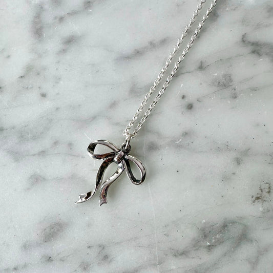 Dainty Bow Charm Necklace