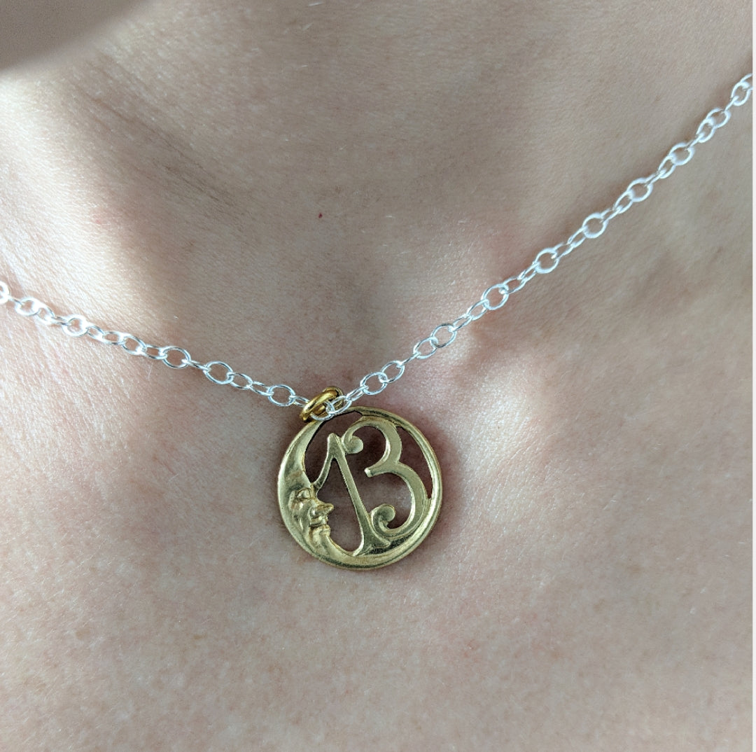 Crescent moon necklace on sale canada