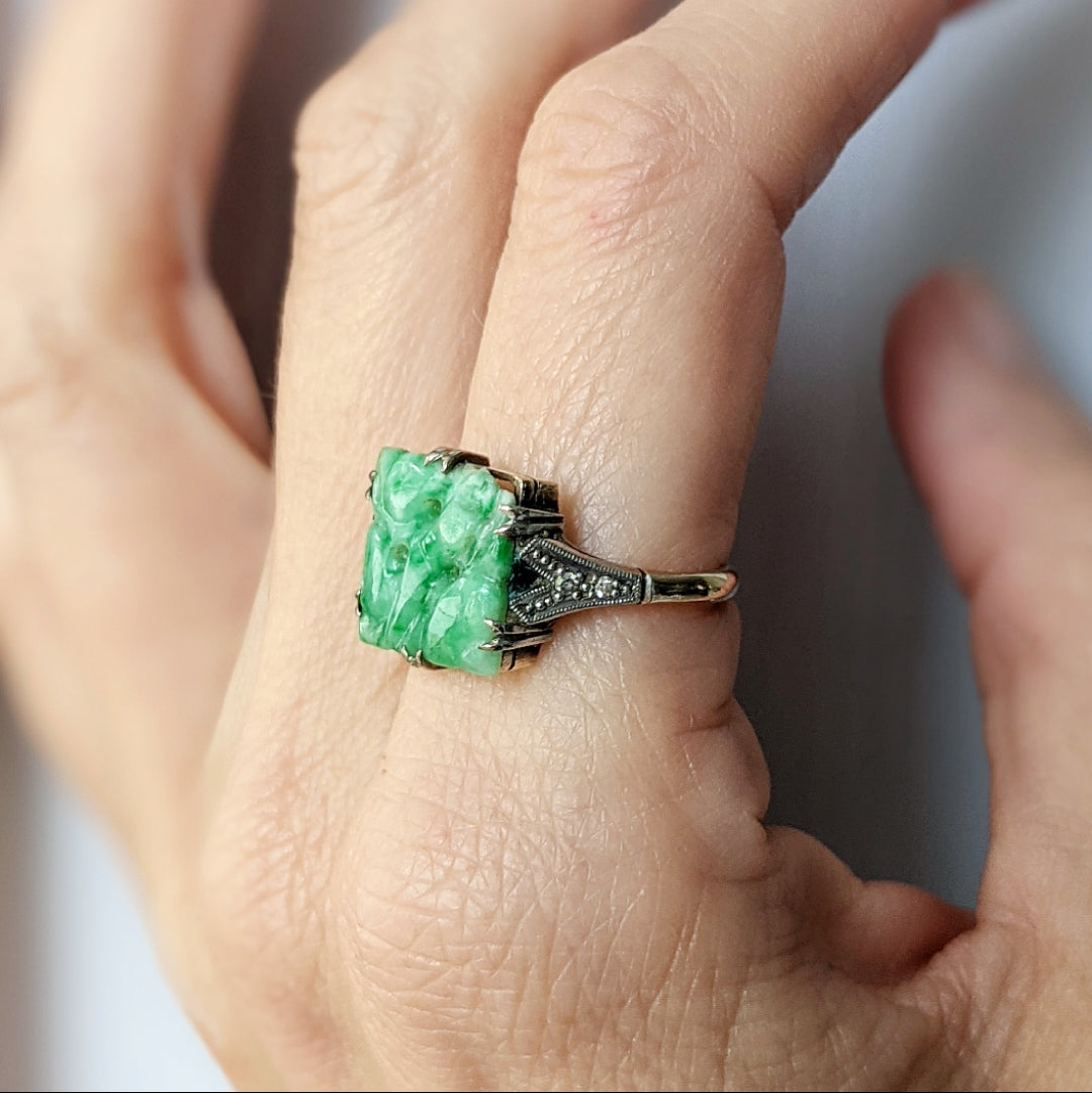 Edwardian Diamond and Carved Jade 9ct Platinum Ring